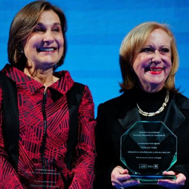 Noche de Los Mejores, una oportunidad para reconocer el trabajo por la educación del país