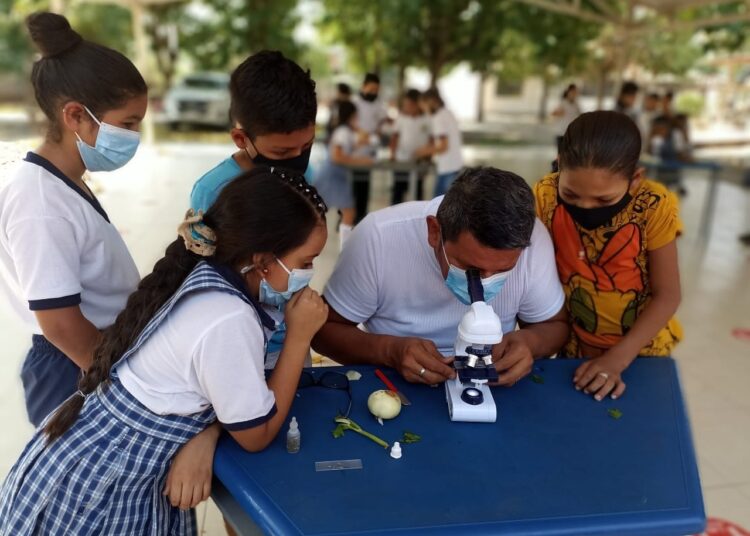 Cerca de 150 docentes aplican innovador modelo de educación rural en el Meta